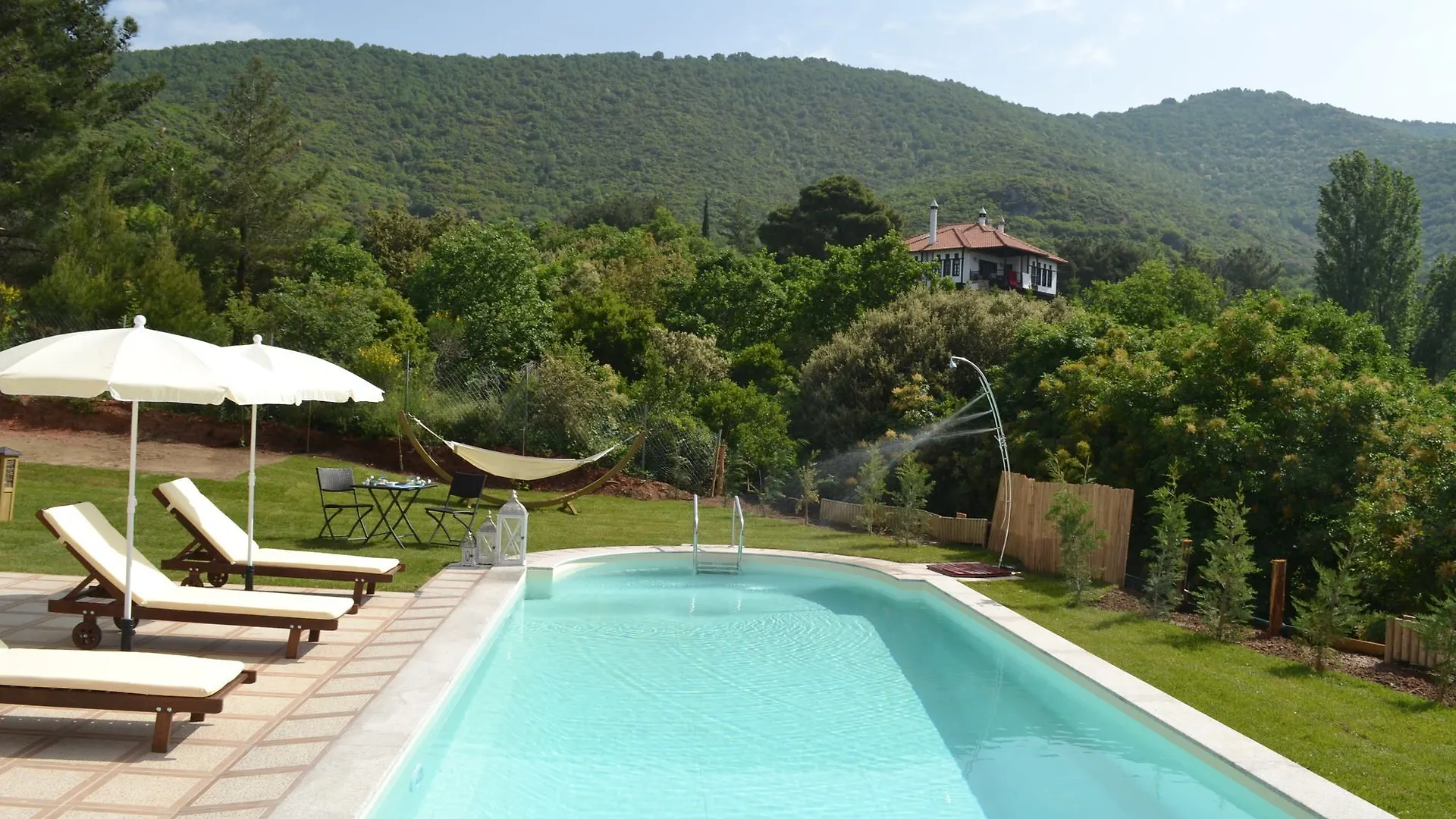 Evmorfes Villas Polygyros 0*,  Greece